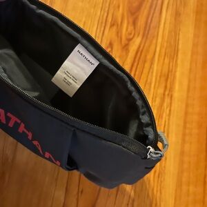 NWT. Nathan Marathon Running Waist Pak 2.0 - Unisex